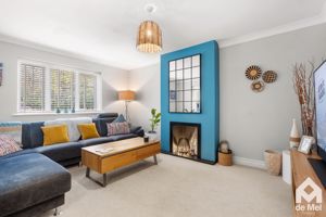 Photo 1- click for photo gallery